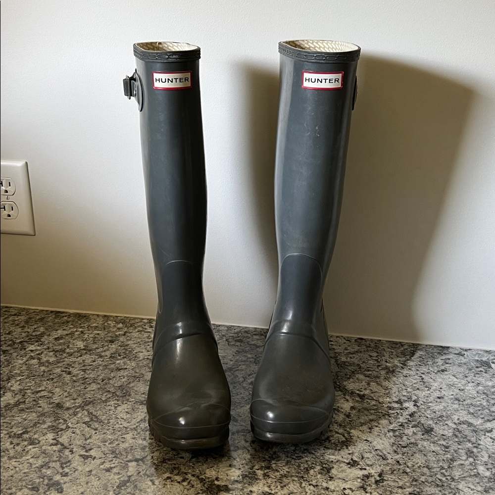 Hunter Charcoal Tall Boots size U.S. 8M/9F